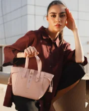 ⁦شنطة بحجم صغير⁩ - الصورة ⁦3⁩